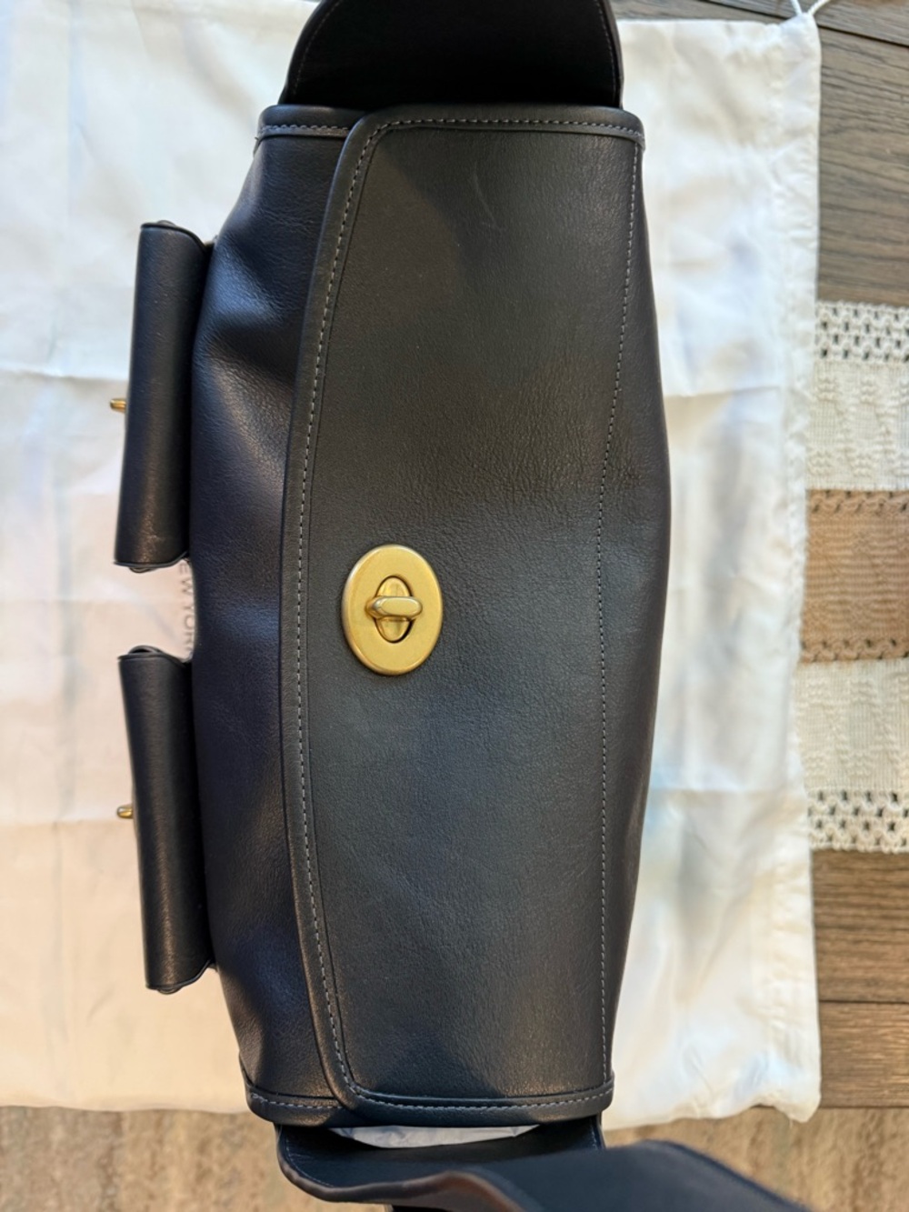 NWOT Coach Turnlock Haversack - black leather - Picture 3 of 9